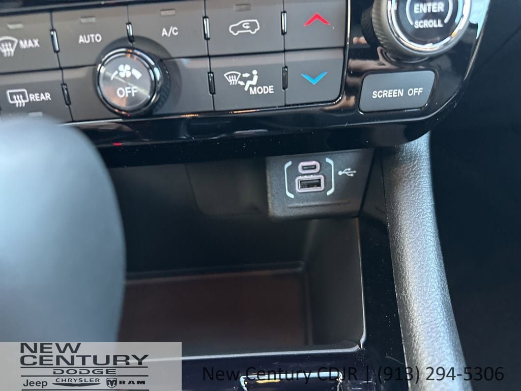 New 2026 Jeep Compass Limited w/ Sun, Sound & Navigation Group image 43