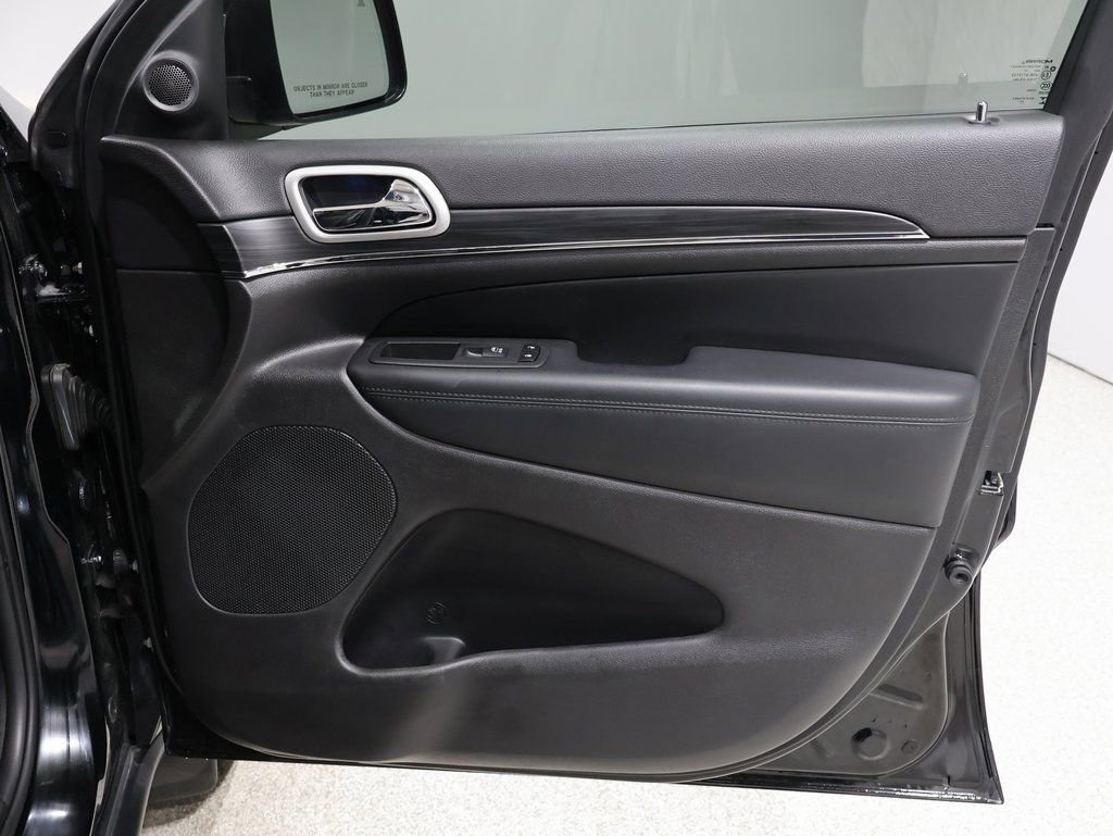 Certified 2021 Jeep Grand Cherokee Limited w/ Luxury Group II image 28