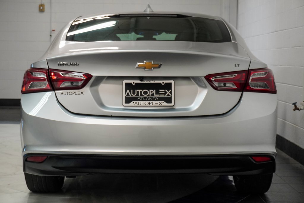 Used 2020 Chevrolet Malibu LT image 38