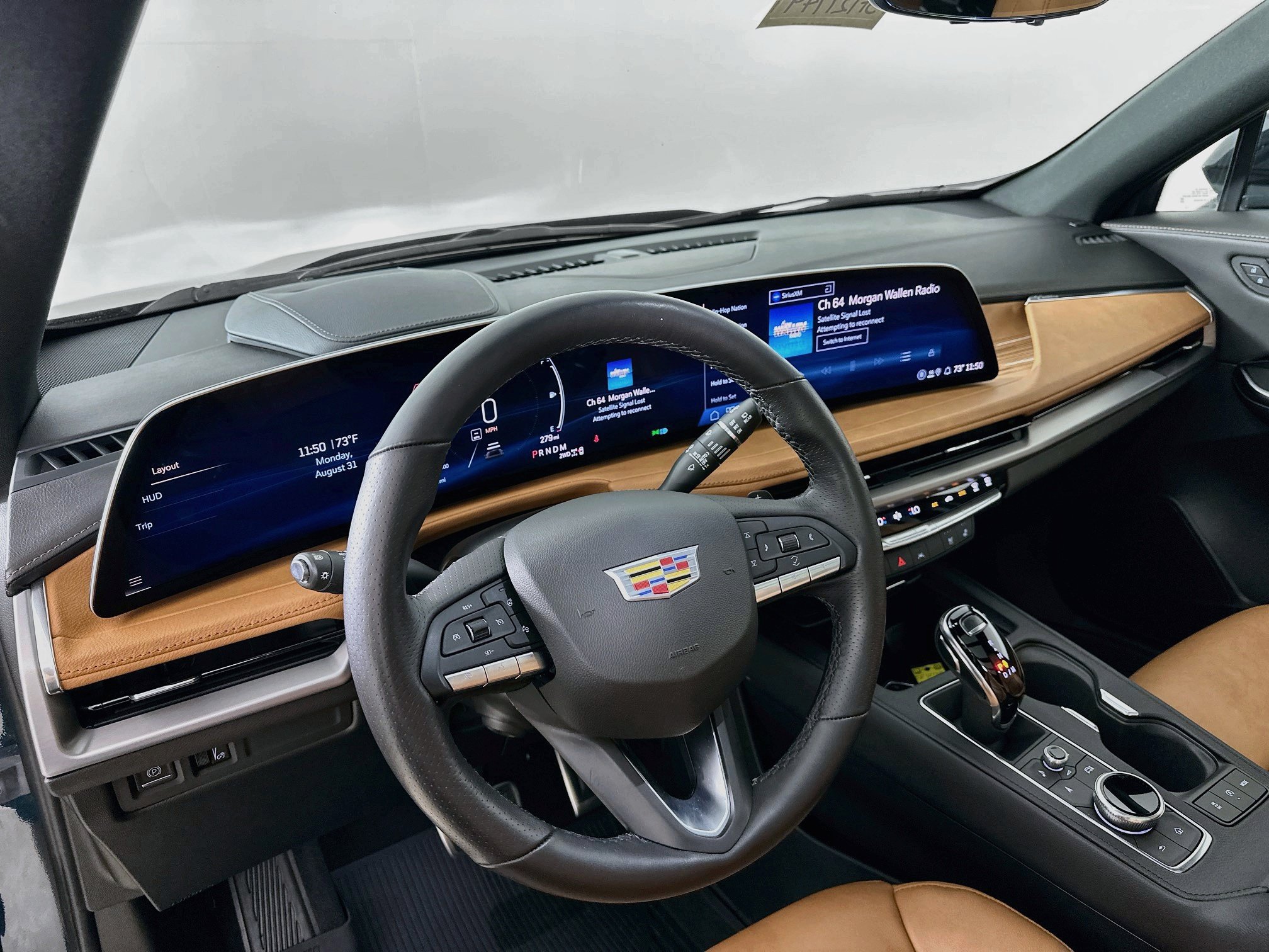 Used 2025 Cadillac XT4 Sport AWD/4WD image 10