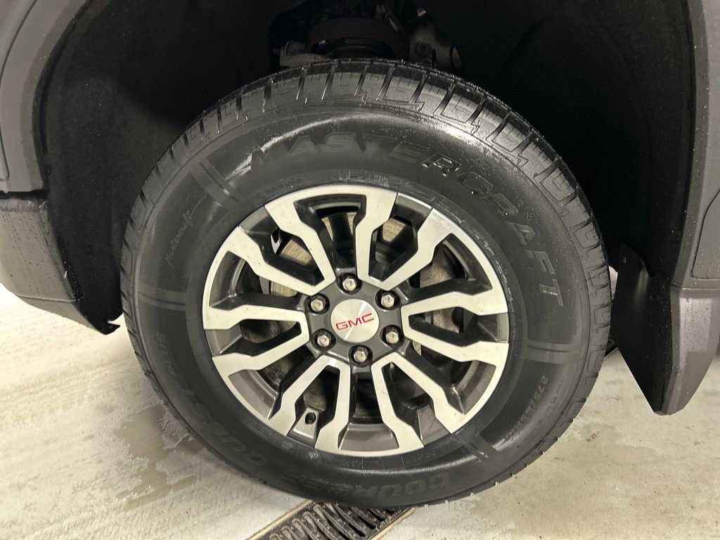 Used 2021 GMC Sierra 1500 AT4 AWD/4WD image 9