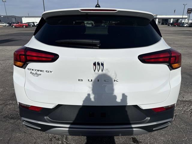 Used 2024 Buick Encore GX Preferred image 5