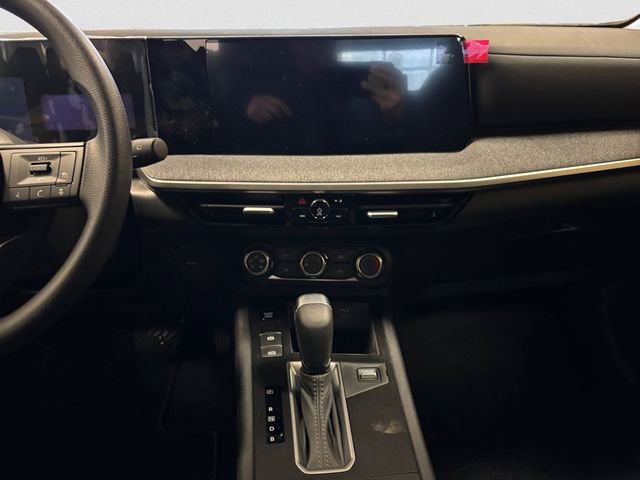 New 2026 Nissan Kicks S image 11