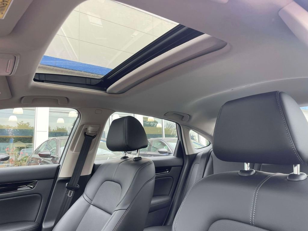 Used 2024 Honda Civic Touring image 19