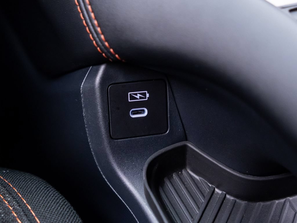 Certified 2025 Honda HR-V Sport image 29