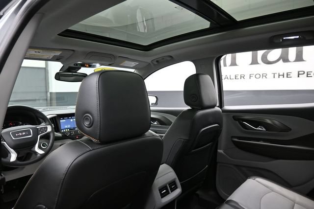 Used 2020 GMC Terrain SLT w/ Preferred Package AWD/4WD image 25