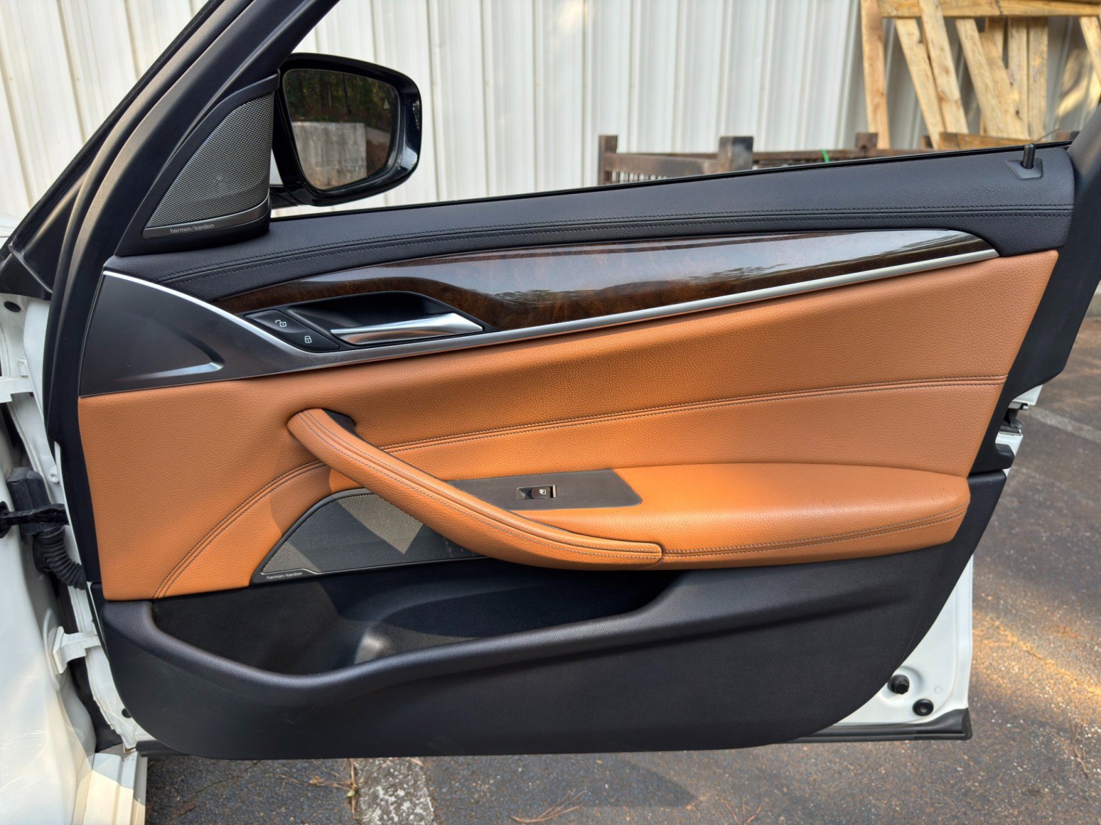 Used 2017 BMW 540i RWD image 45