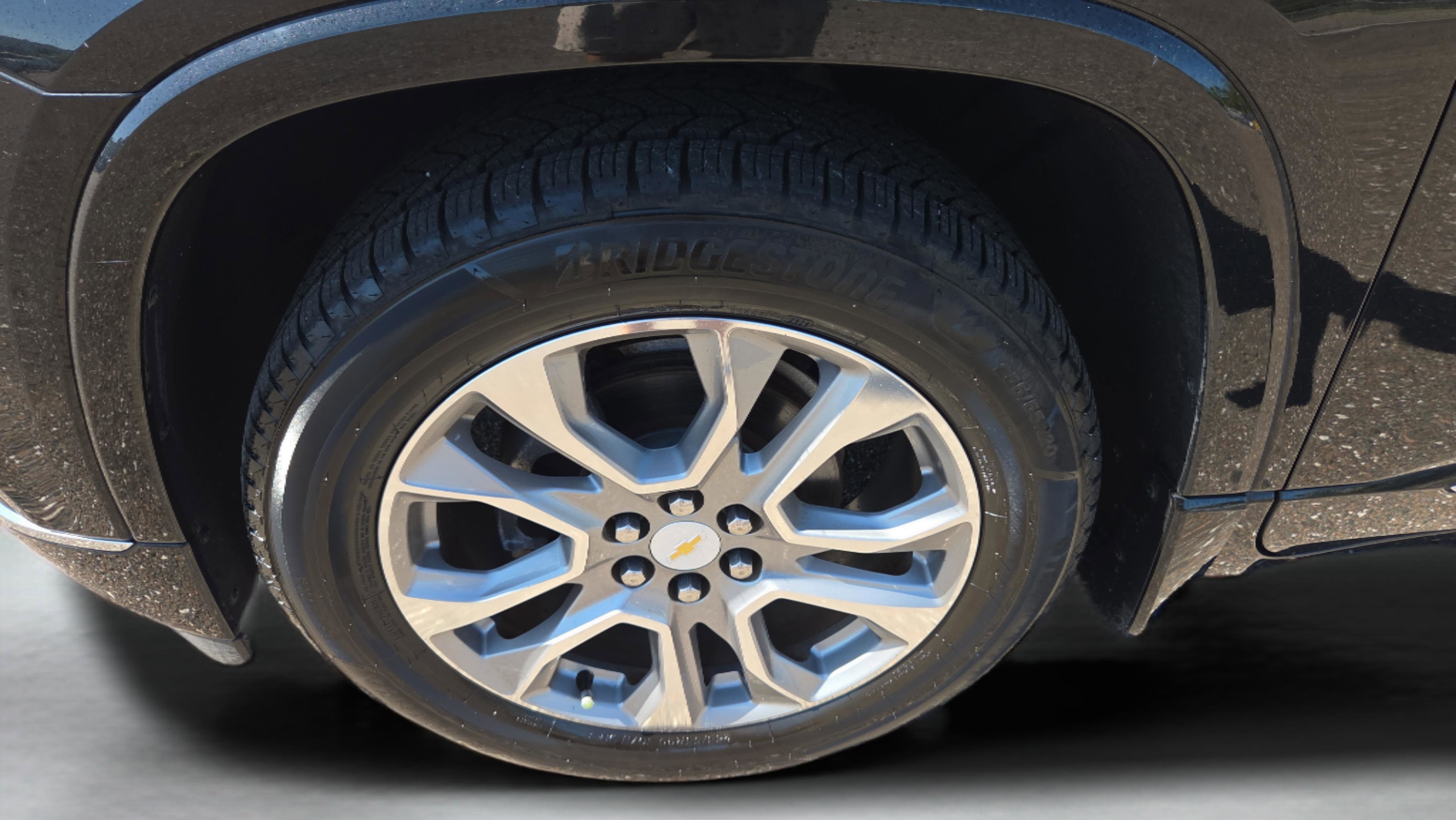 Used 2018 Chevrolet Traverse Premier image 10