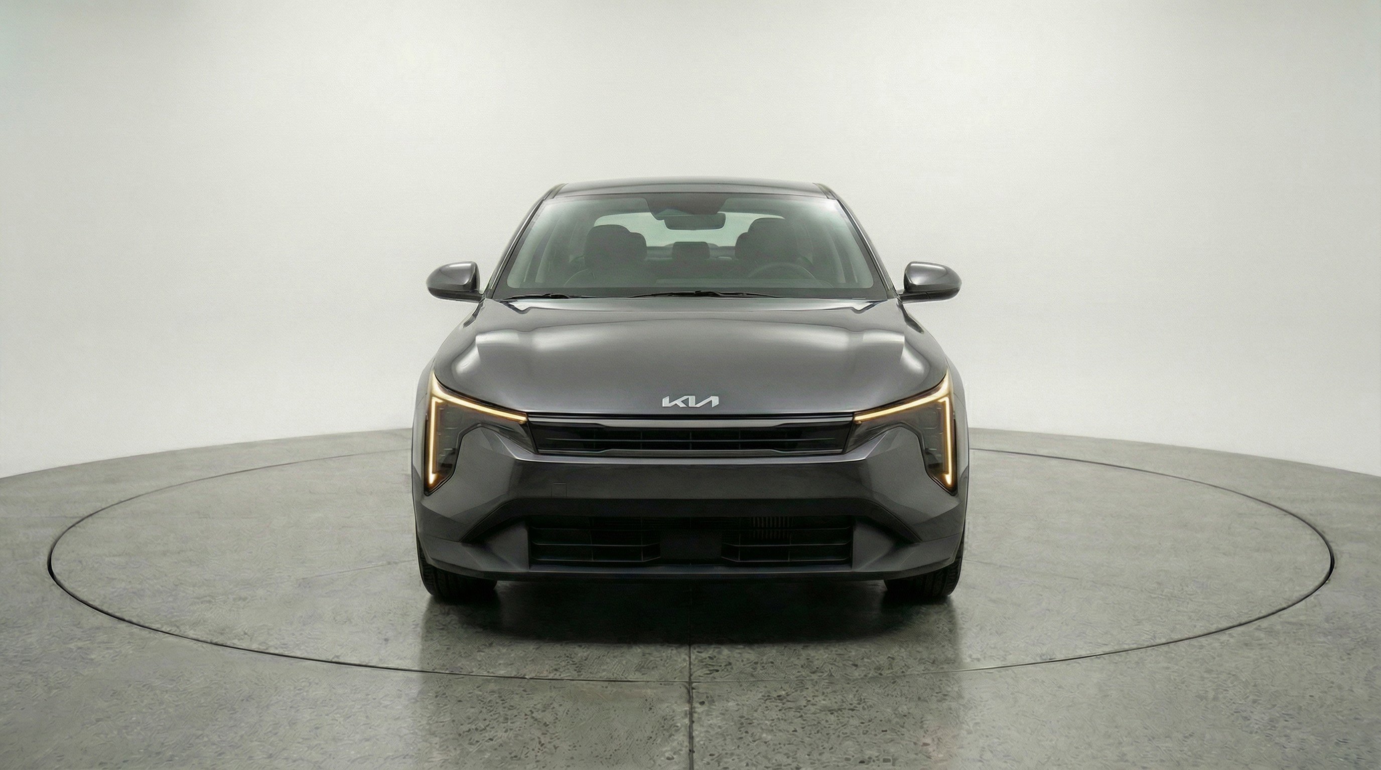 Used 2025 Kia K4 FWD image 2