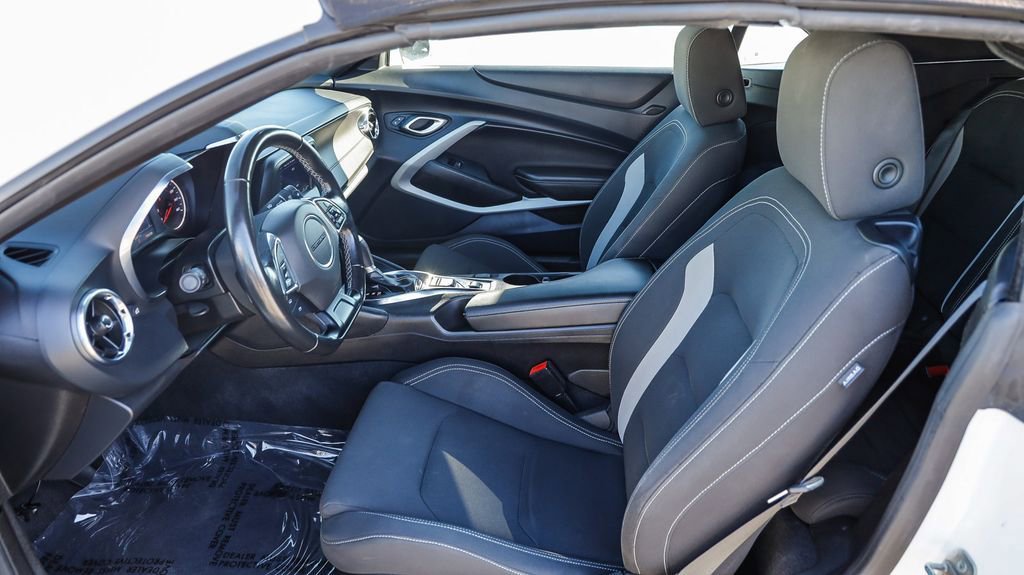 Used 2023 Chevrolet Camaro LT image 19