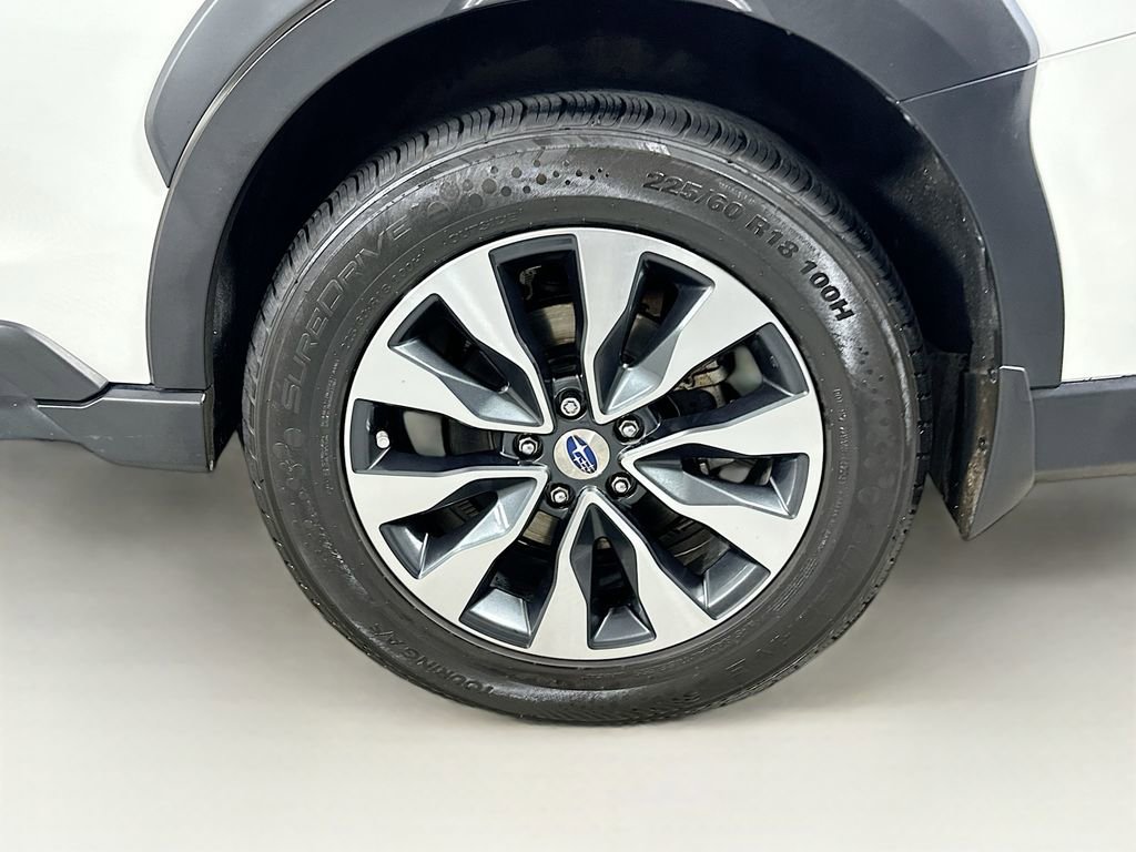 Used 2023 Subaru Outback Limited image 24