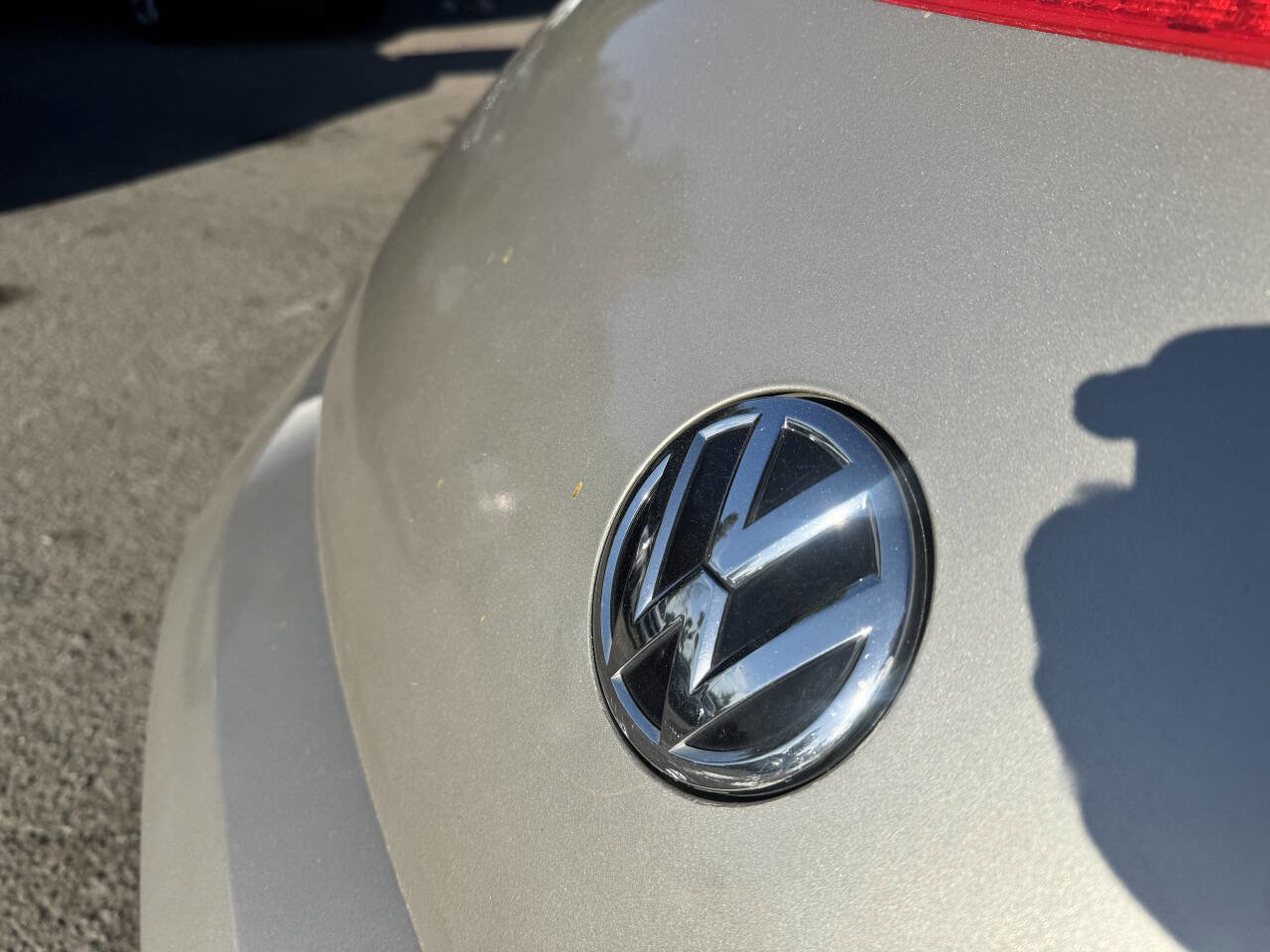 Used 2013 Volkswagen Beetle 2.5 image 11