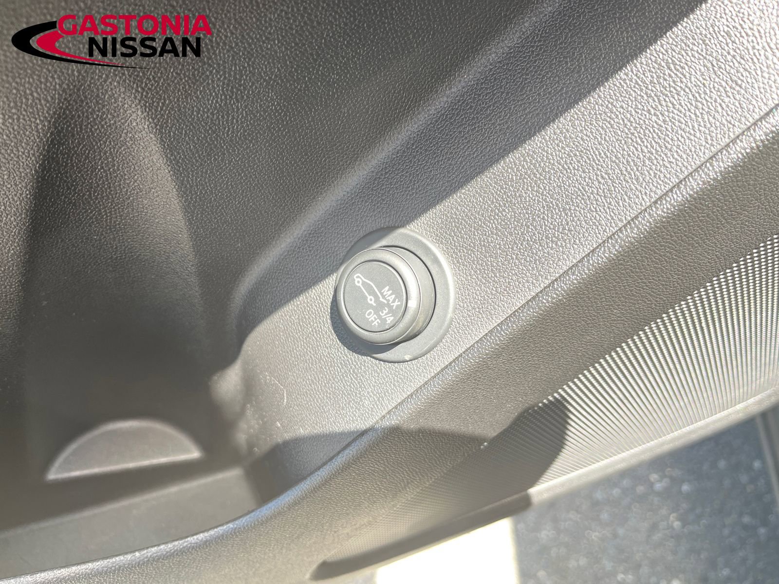 Used 2021 Chevrolet Equinox LT image 17