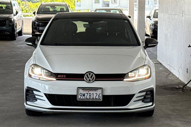 Used 2021 Volkswagen GTI SE FWD image 8