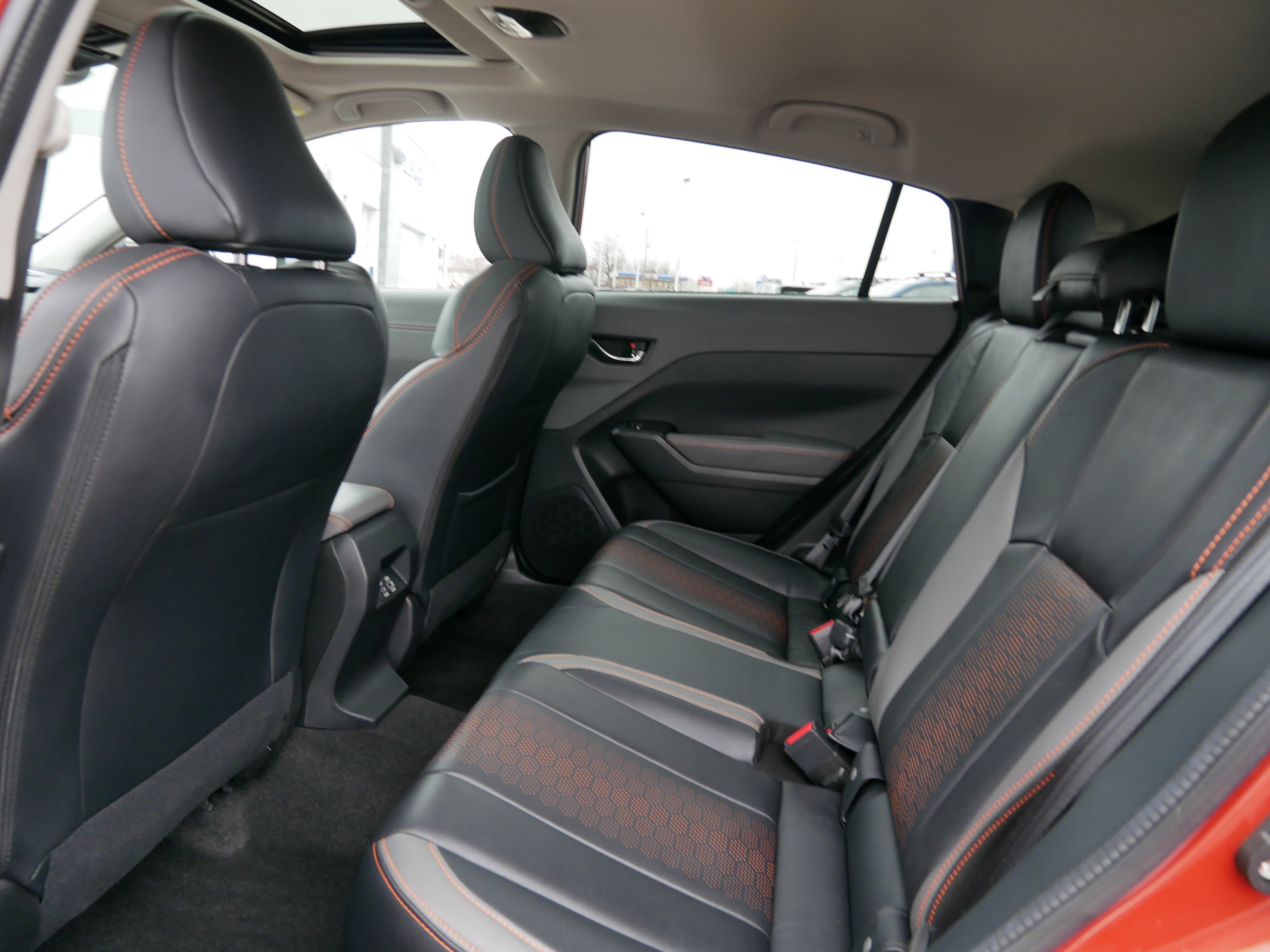 Certified 2024 Subaru Crosstrek 2.5i Limited w/ Crosstrek Mirror Package image 33