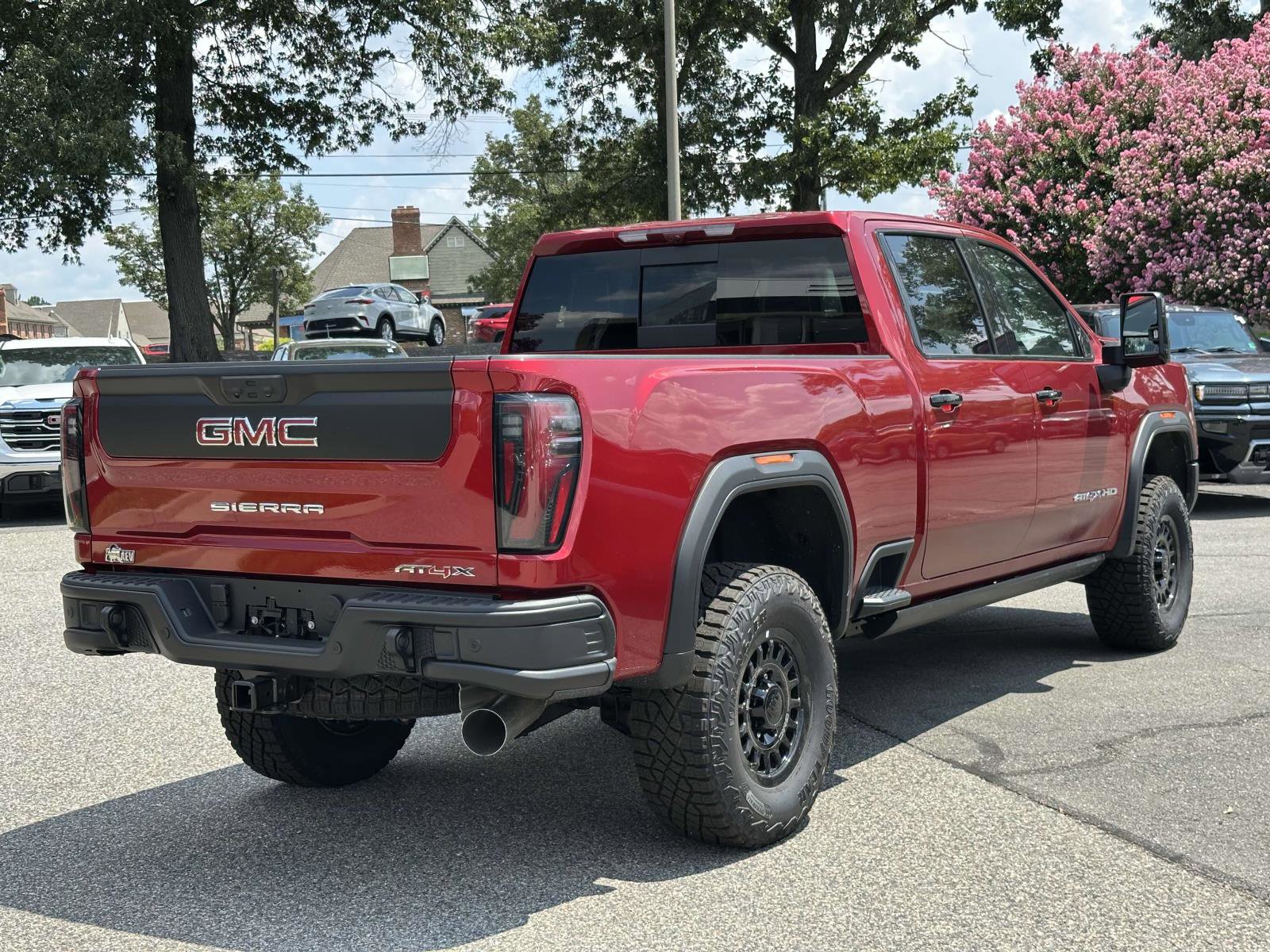 New 2025 GMC Sierra 2500 AT4X w/ AT4X AEV Edition image 18