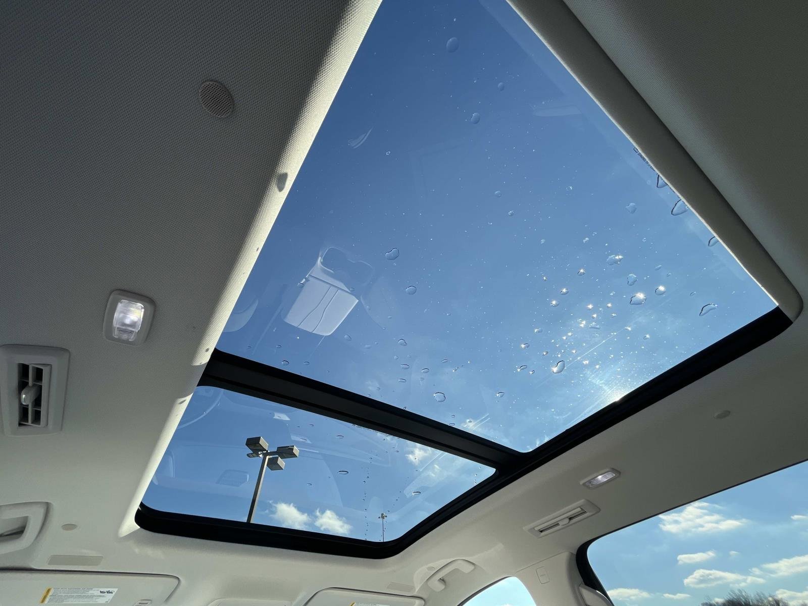 New 2026 Buick Enclave Avenir w/ Super Cruise Package image 17