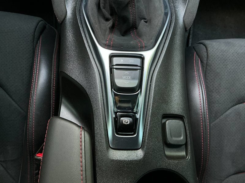 Used 2022 Chevrolet Camaro ZL1 RWD image 30