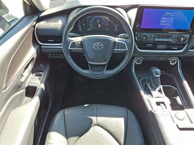 Certified 2024 Toyota Grand Highlander XLE image 10