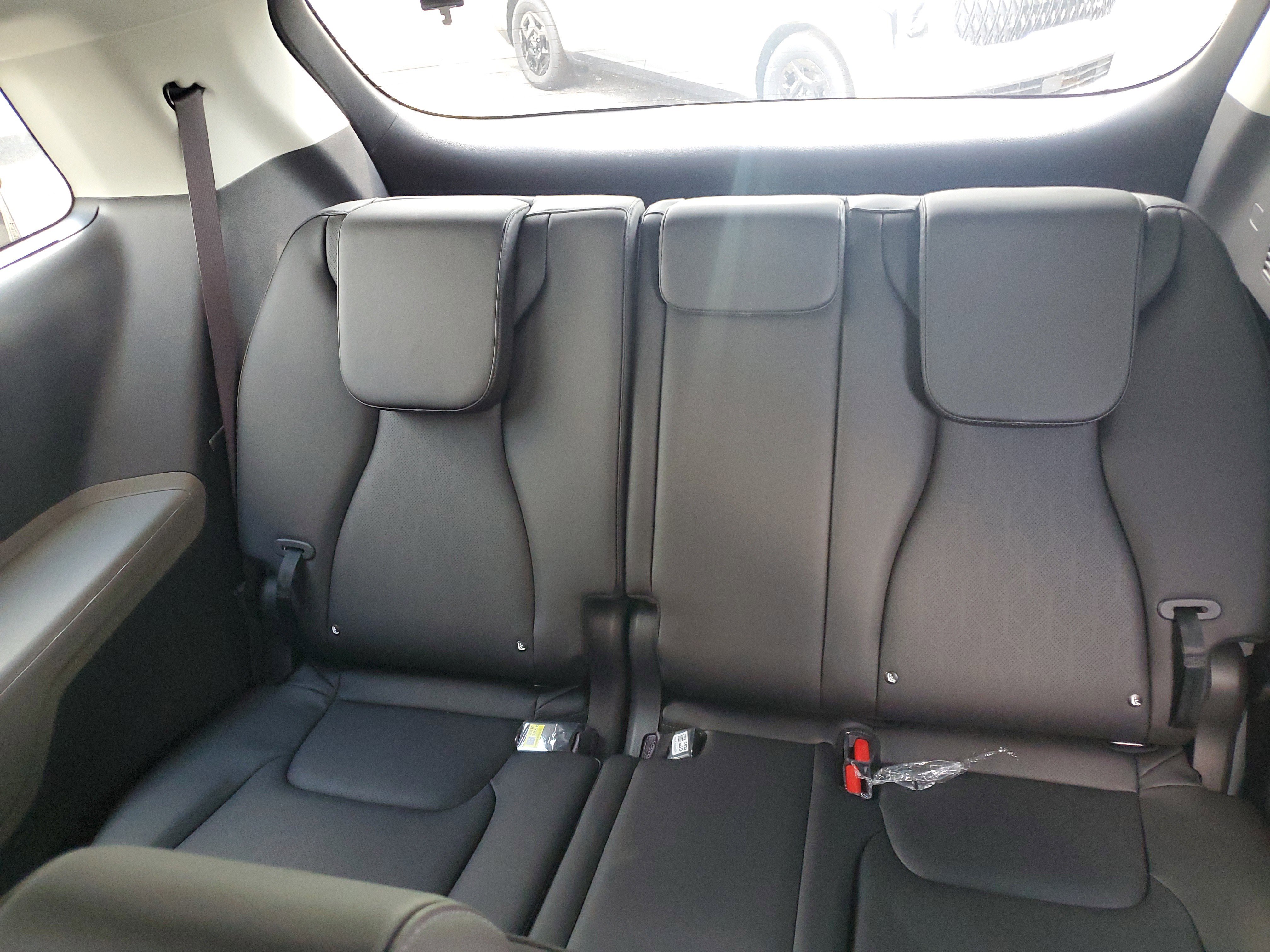 New 2026 Kia Carnival EX image 12