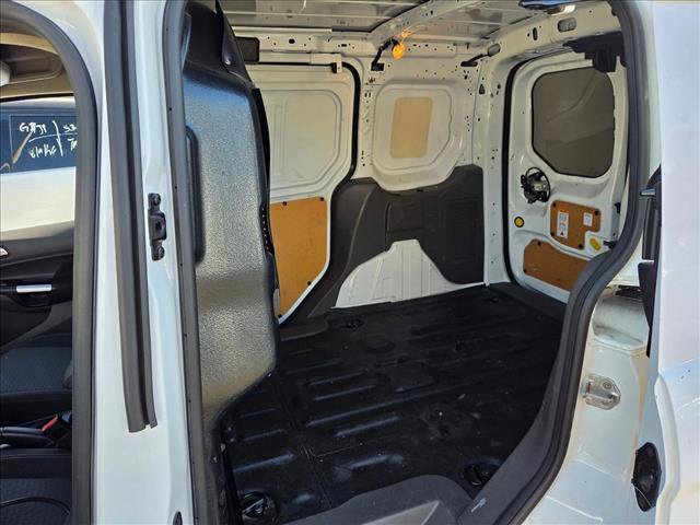 Used 2022 Ford Transit Connect XLT FWD image 14