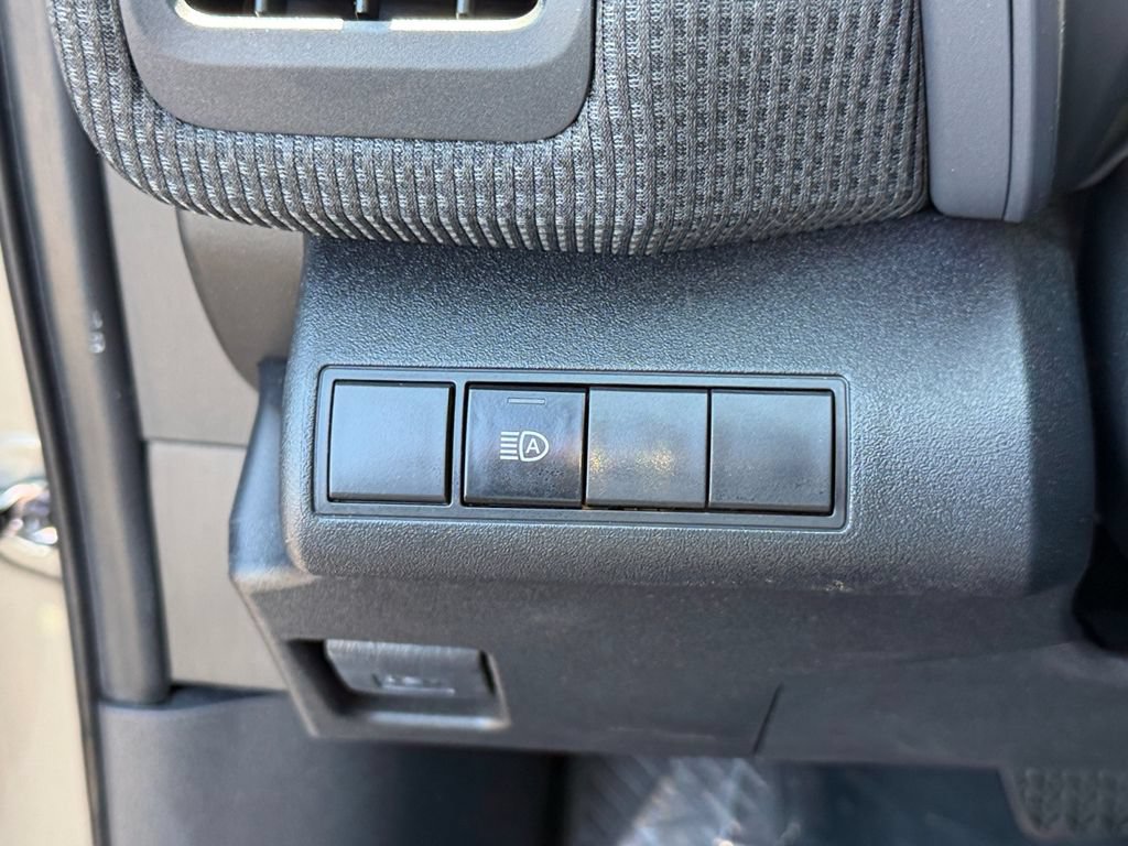 Used 2023 Subaru Solterra AWD image 31