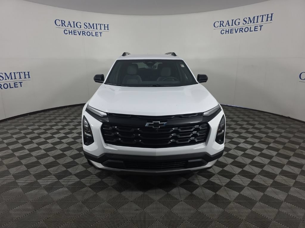 New 2026 Chevrolet Equinox LT w/ Convenience Package II FWD image 8