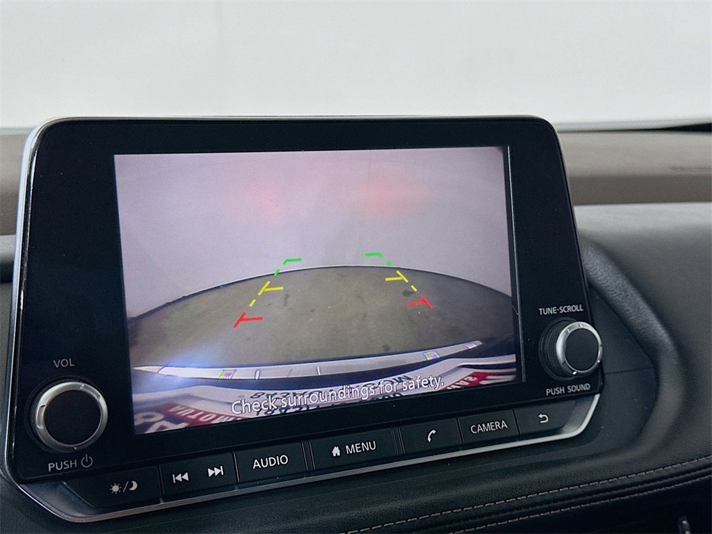 Used 2023 Nissan Rogue SV w/ SV Premium Package image 10