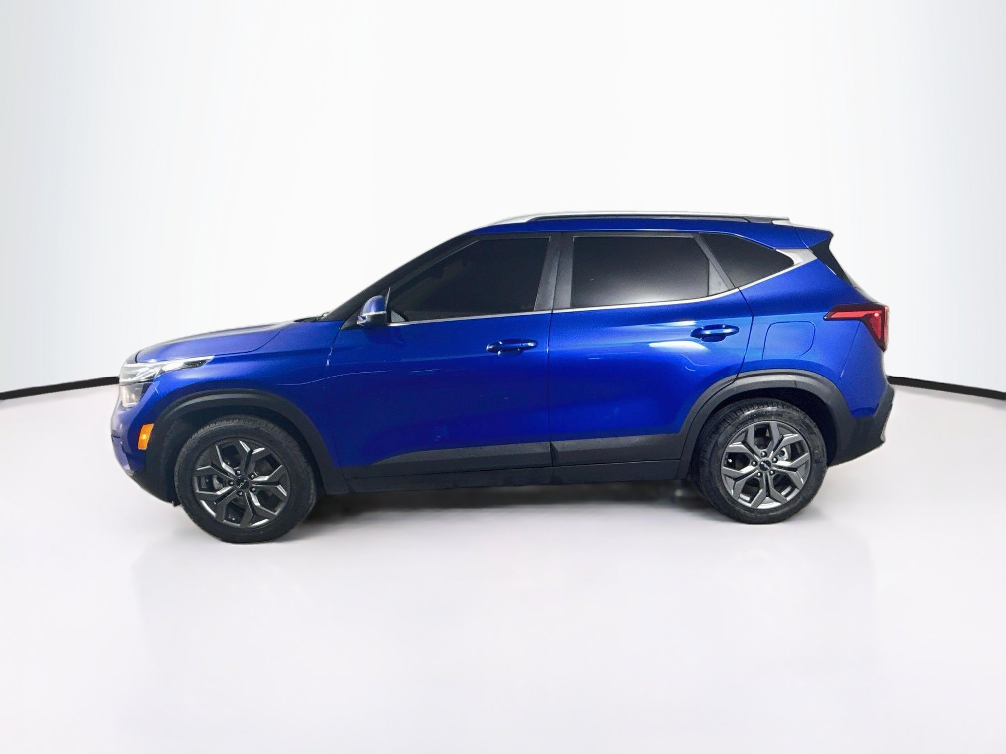 Used 2024 Kia Seltos S FWD image 7