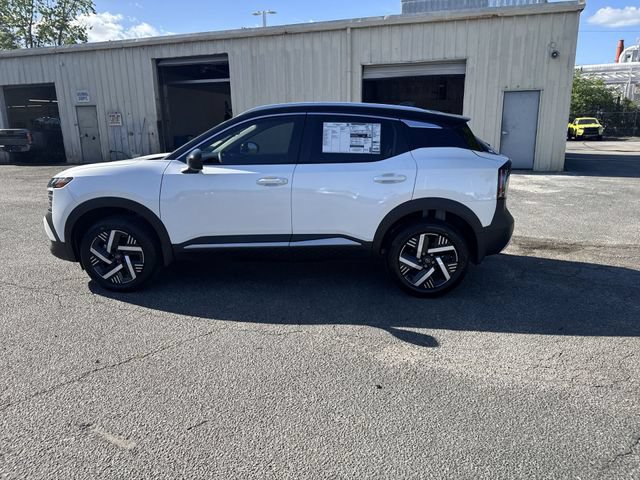 New 2026 Nissan Kicks SV FWD image 8