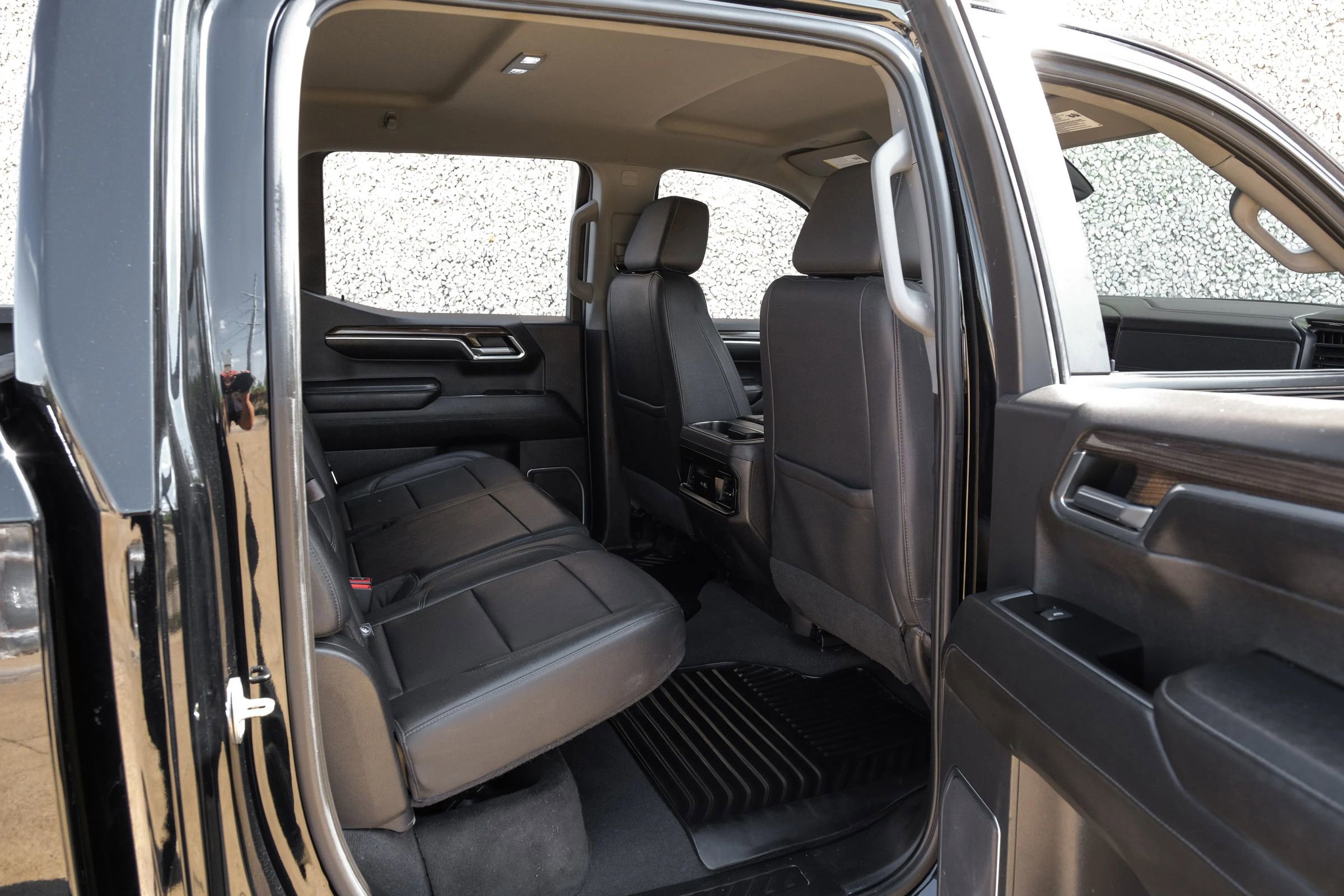 Used 2022 Chevrolet Silverado 1500 RST w/ Convenience Package II AWD/4WD image 40