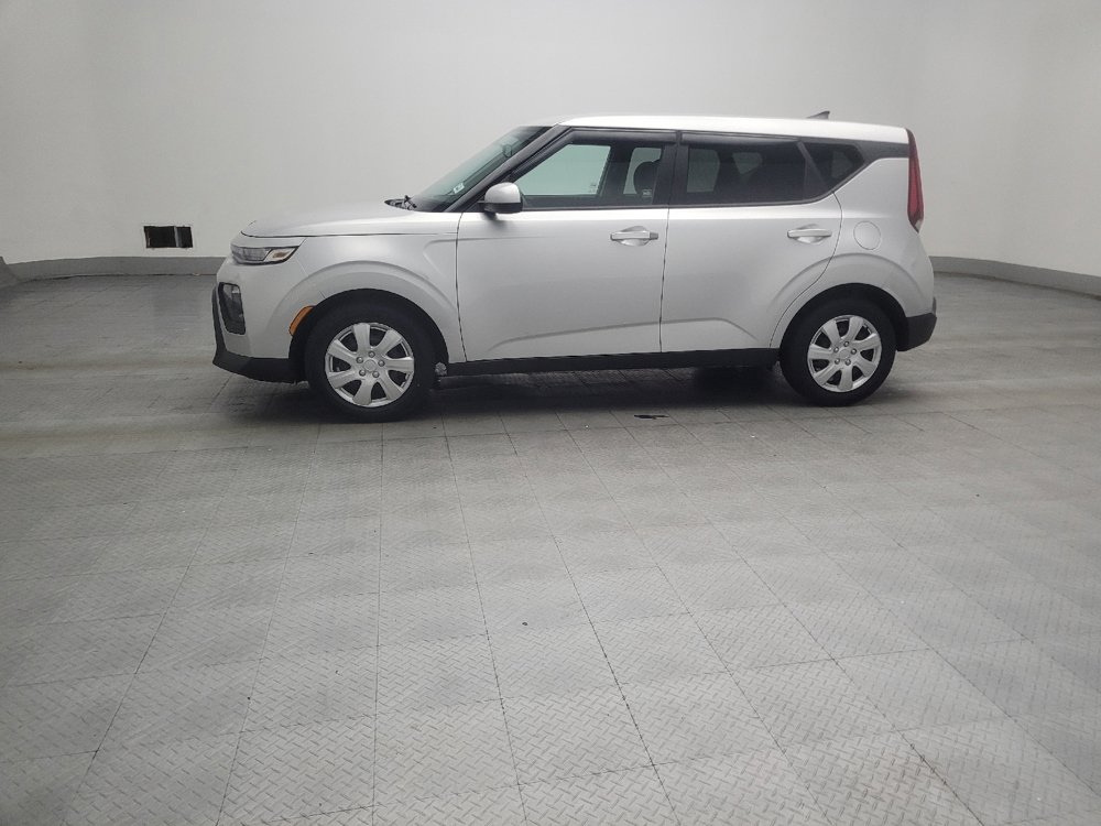 Used 2021 Kia Soul LX FWD image 2