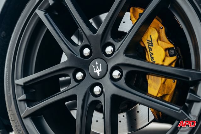 Used 2017 Maserati GranTurismo MC RWD image 3
