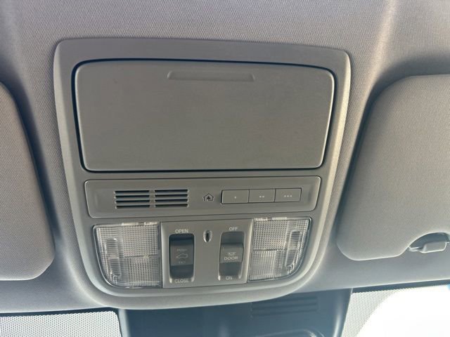 Used 2021 Honda CR-V EX-L image 32