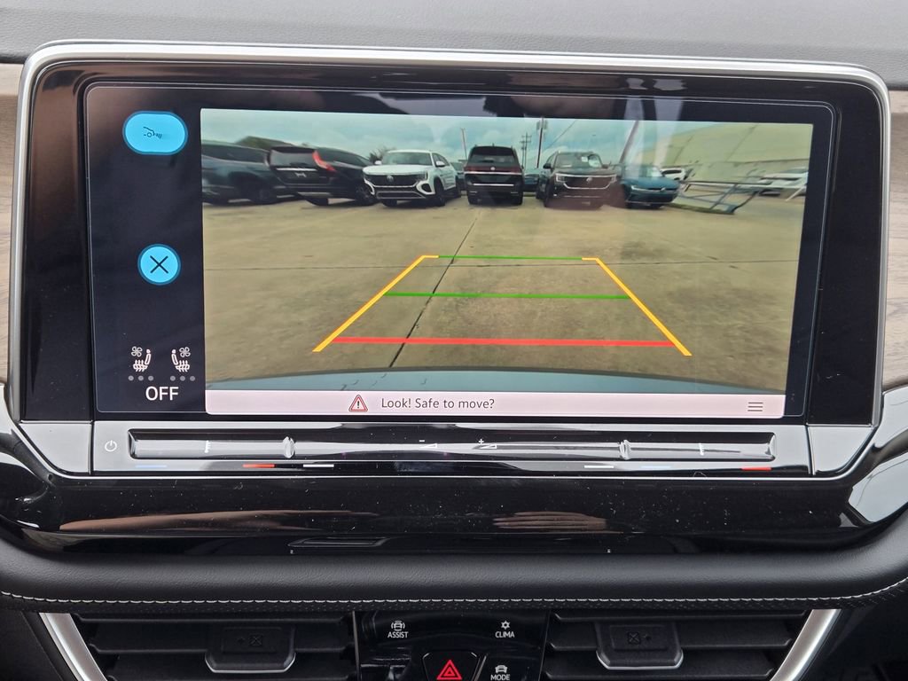 New 2026 Volkswagen Atlas SE image 15