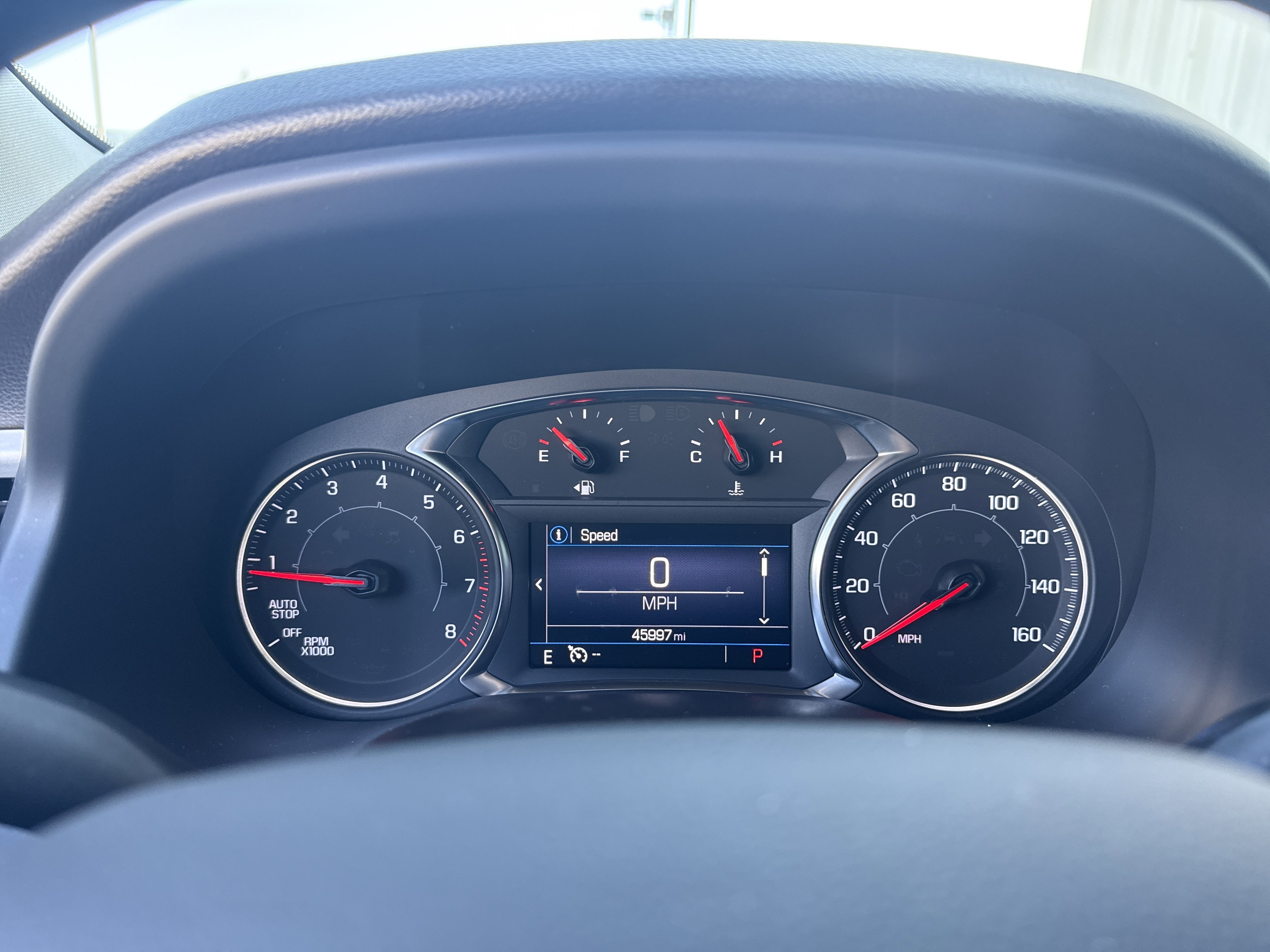 Used 2023 GMC Acadia SLE image 17