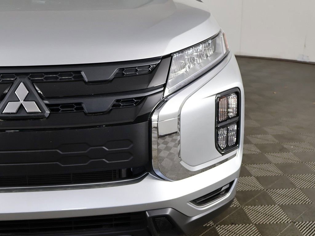 New 2026 Mitsubishi Outlander Sport LE AWD/4WD image 11