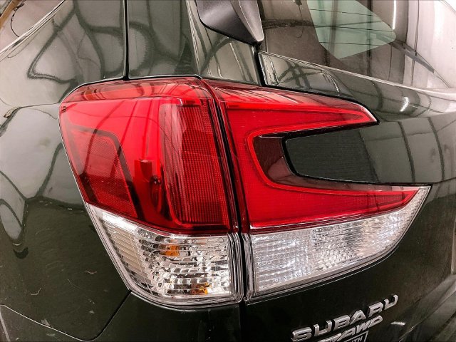 Used 2023 Subaru Forester Touring AWD/4WD image 28