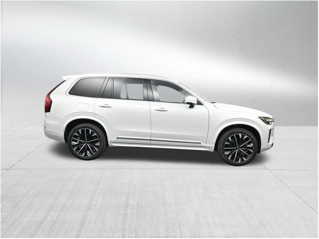 New 2026 Volvo XC90 T8 Plus w/ Protection Package Premier AWD/4WD image 6