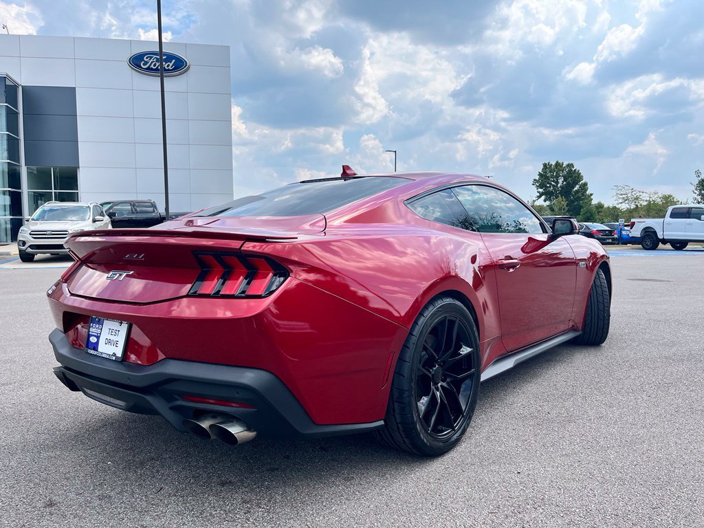 Used 2024 Ford Mustang GT Premium RWD image 6