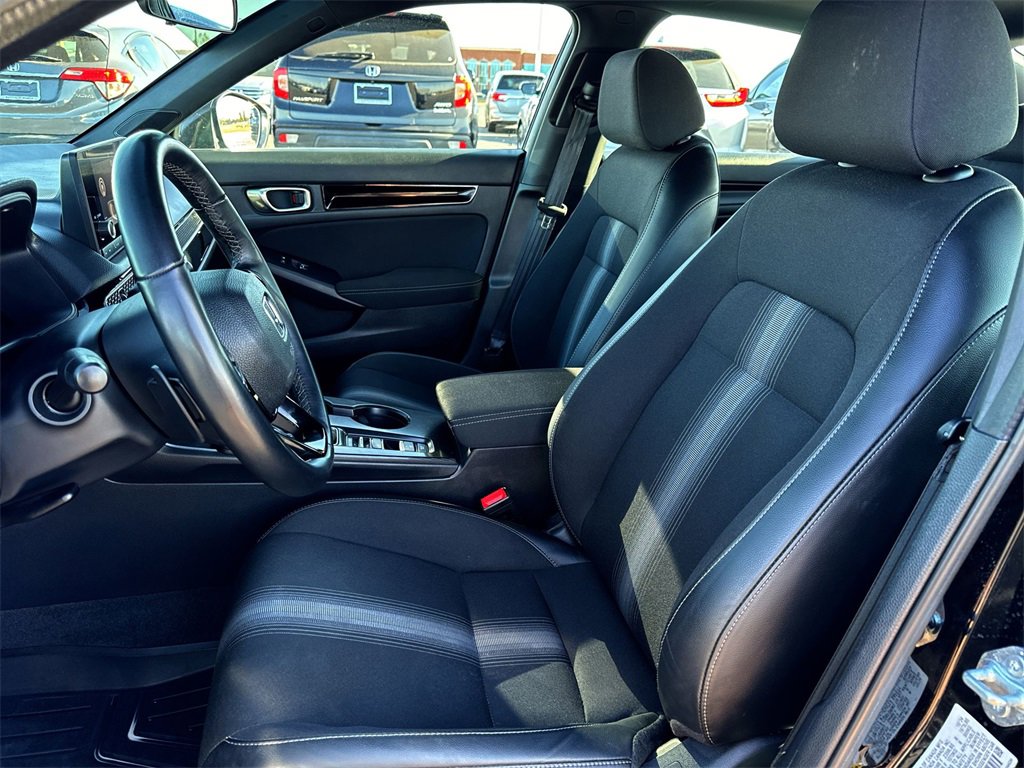 Used 2025 Honda Civic Sport Touring image 11
