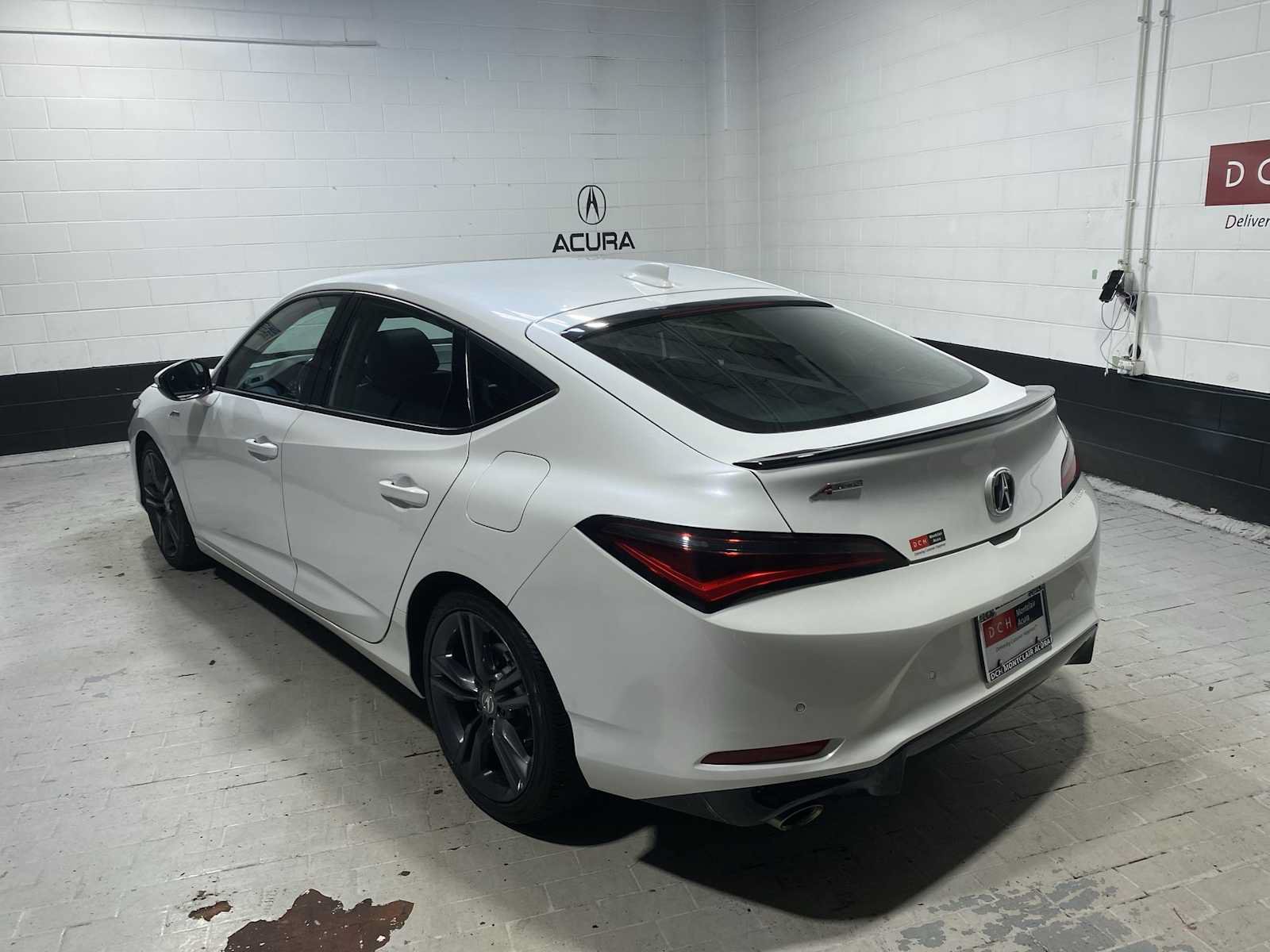 Used 2024 Acura Integra A-Spec FWD image 4