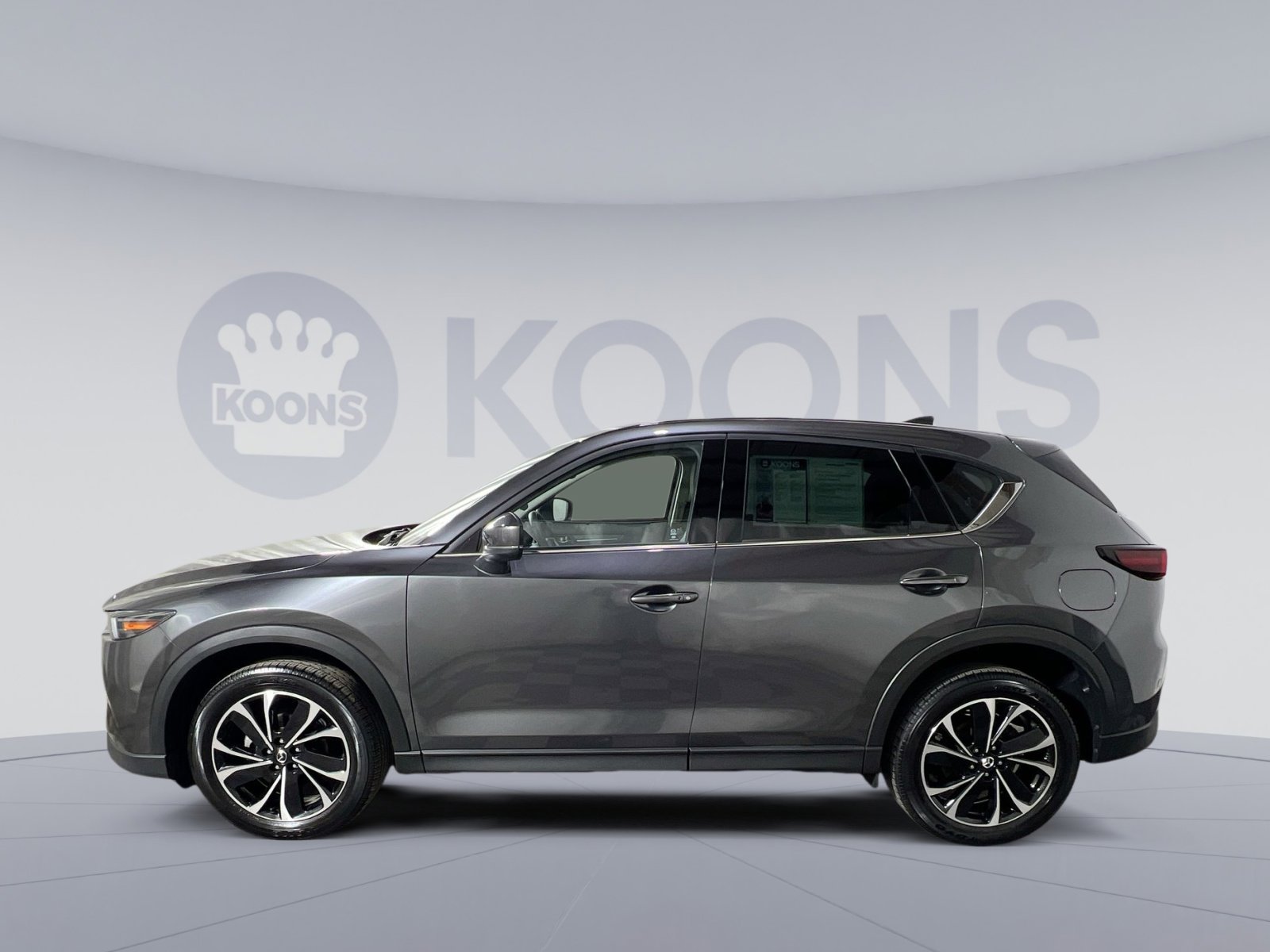 Used 2023 MAZDA CX-5 AWD 2.5 S w/ Premium Plus Pkg image 2