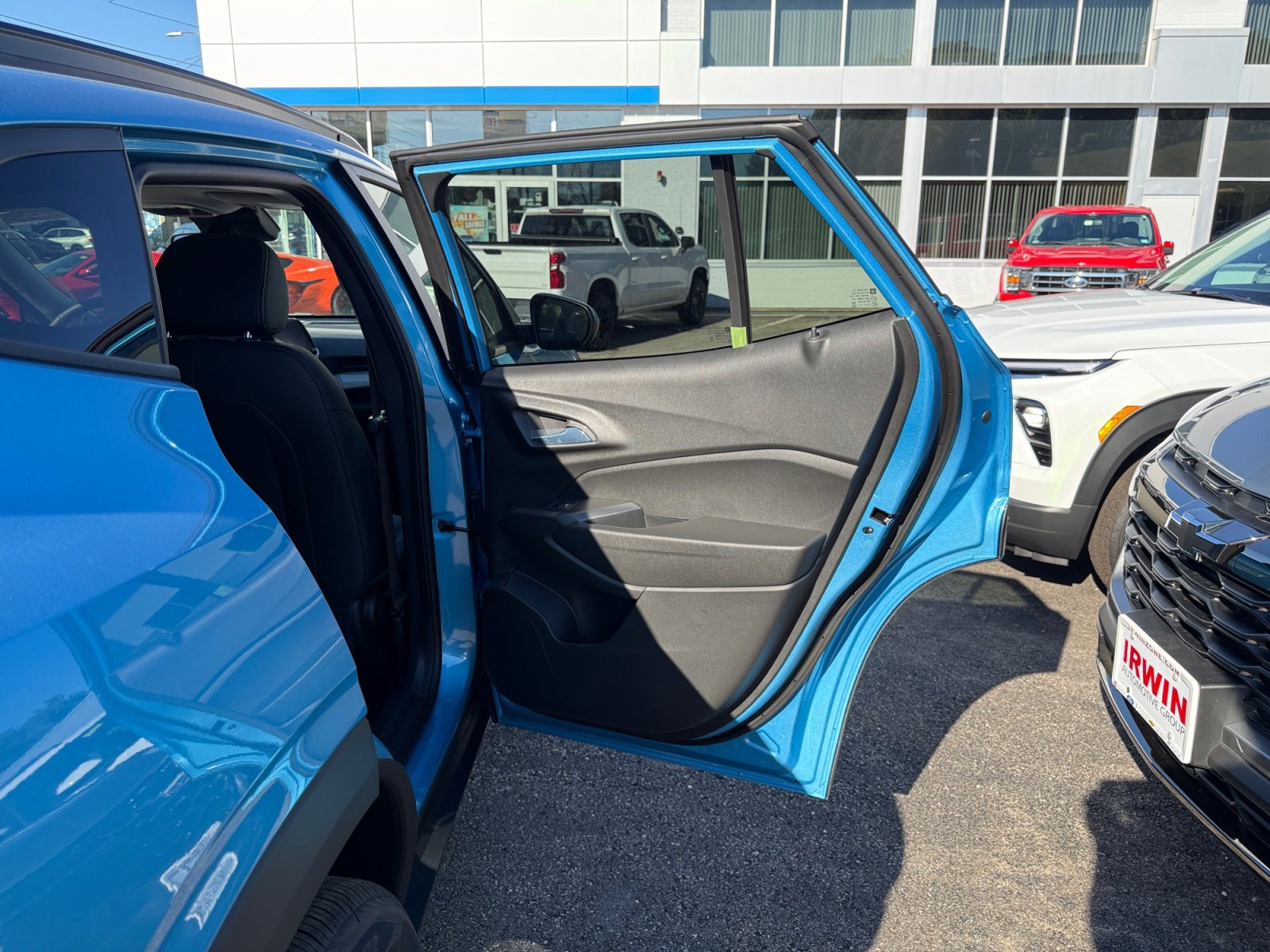 New 2026 Chevrolet Trax LT w/ Driver Confidence Package FWD image 25