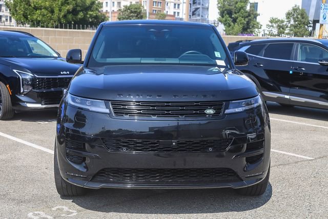 Used 2024 Land Rover Range Rover Sport Dynamic SE AWD/4WD image 3