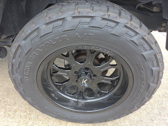 Used 2014 Jeep Wrangler Unlimited Rubicon w/ Connectivity Group AWD/4WD image 13