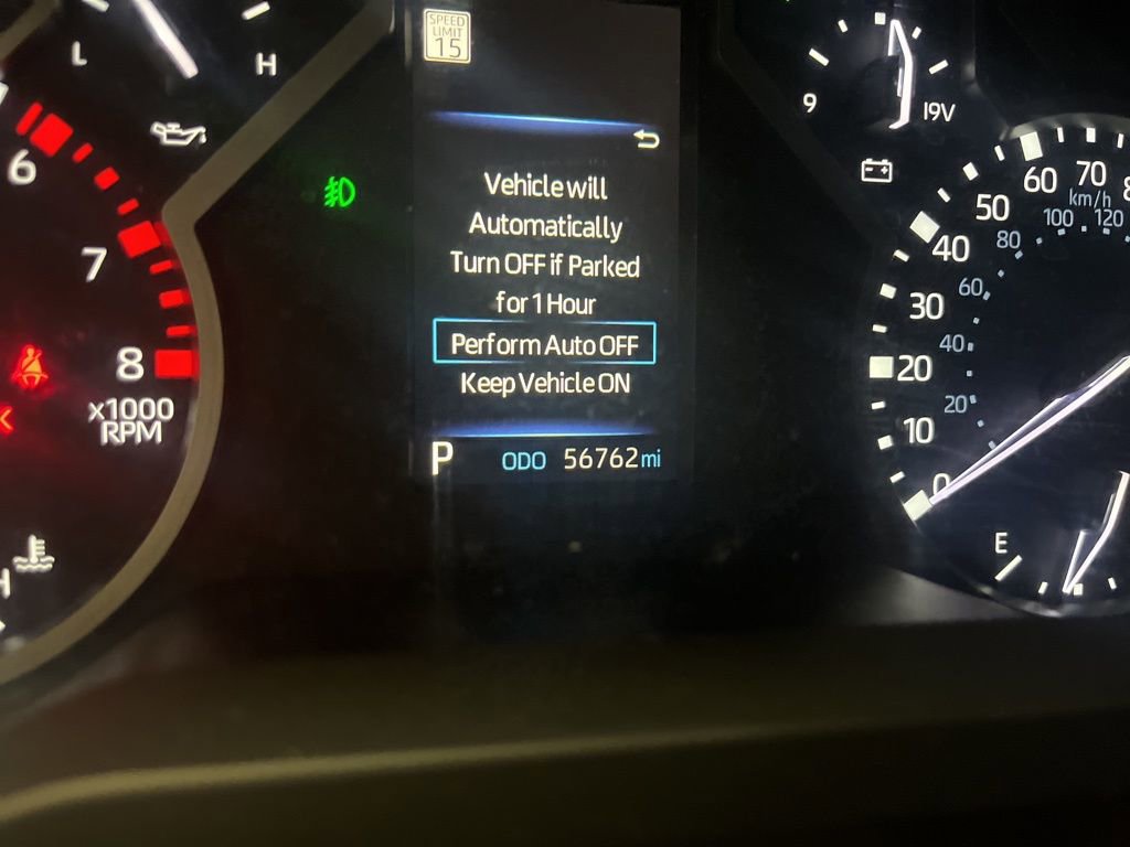 Used 2022 Toyota Tundra SR5 w/ SR5 Premium Package image 5