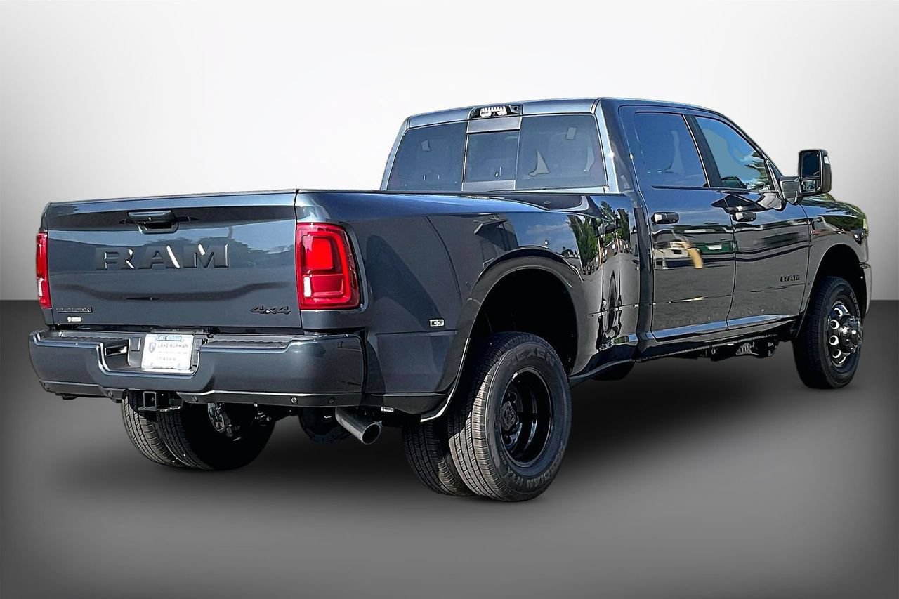 New 2026 RAM 3500 Big Horn AWD/4WD image 8