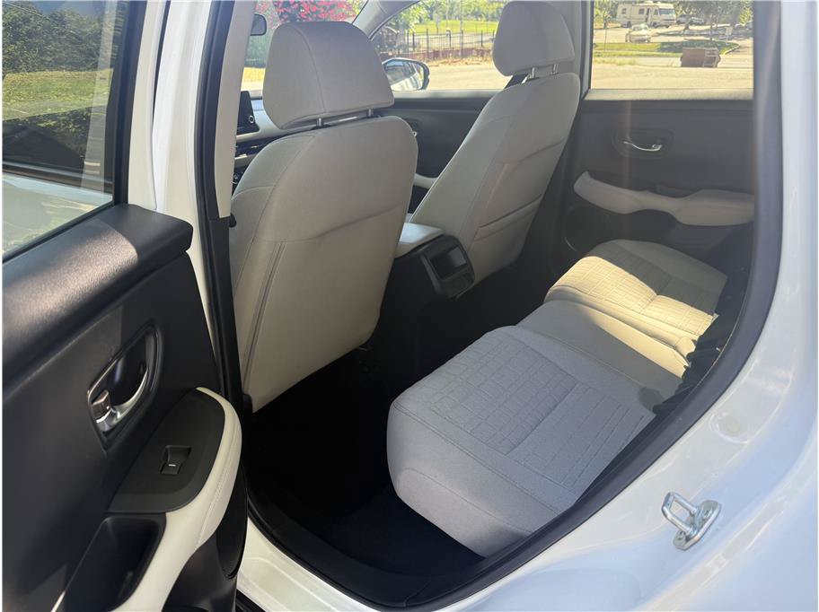 Used 2024 Honda HR-V LX image 11