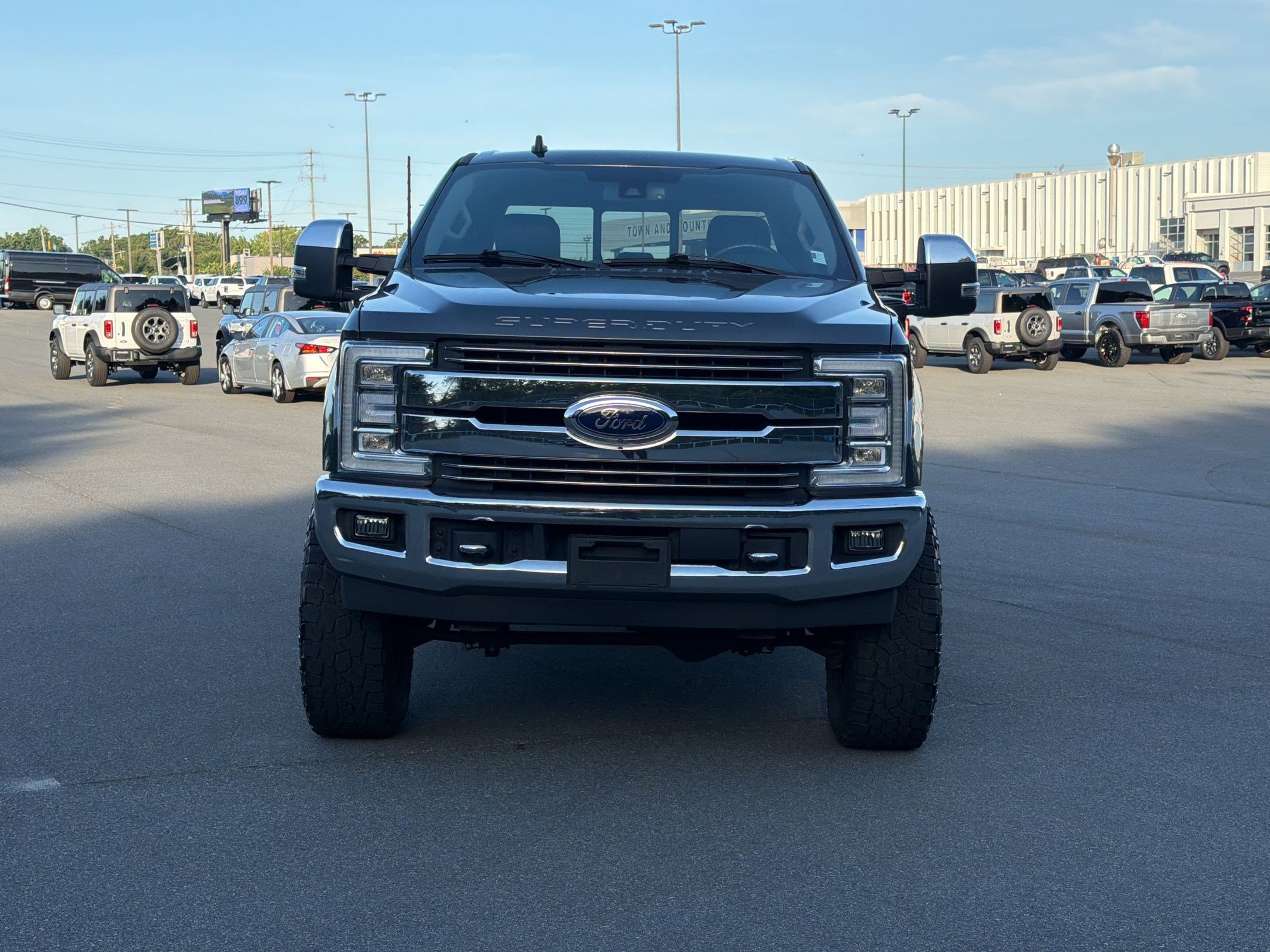 Certified 2019 Ford F250 Lariat w/ Lariat Ultimate Package AWD/4WD image 6